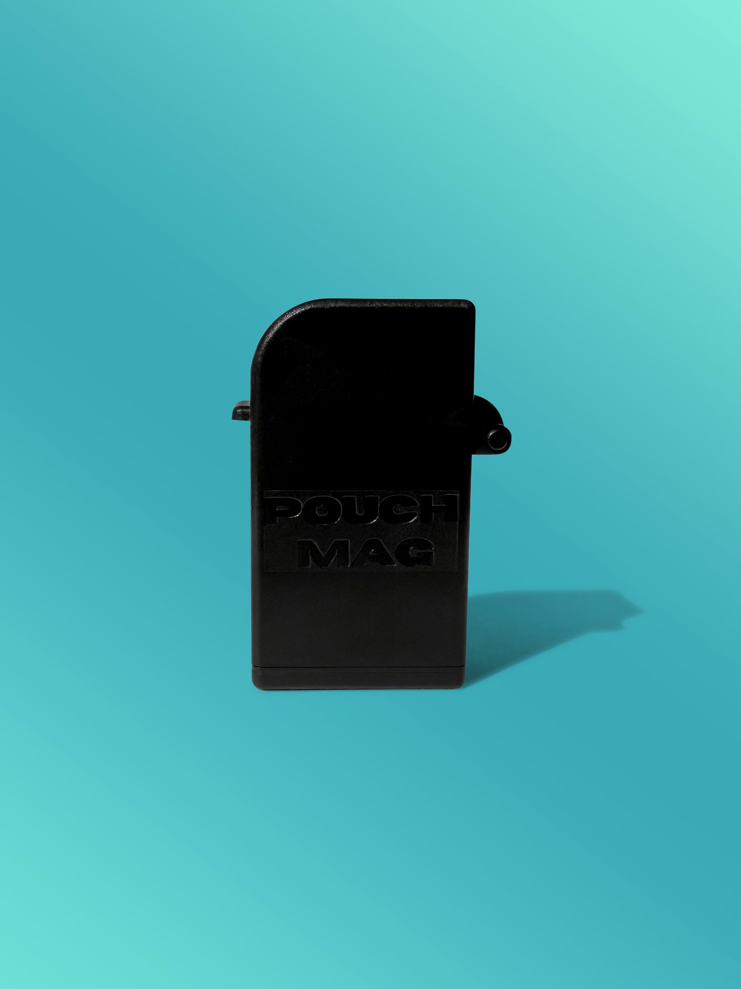 Pouch Mag- Stealth Zyn container/dispenser, lid closed side view.
